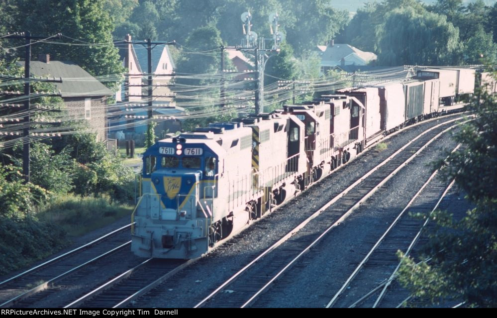 DH 7611 leads 3 others on NE-84